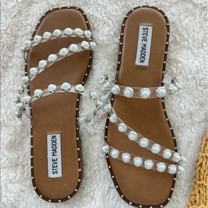 Steve madden studded flat sandals